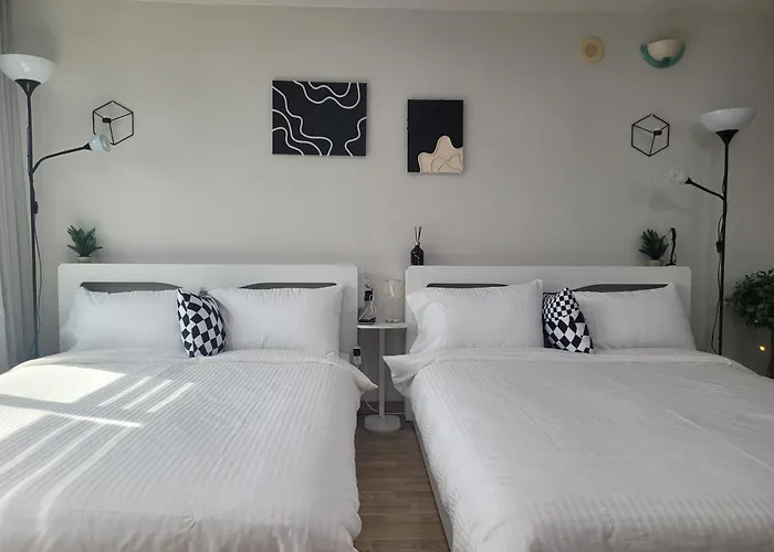 アパート With Hongdae ソウル特別市